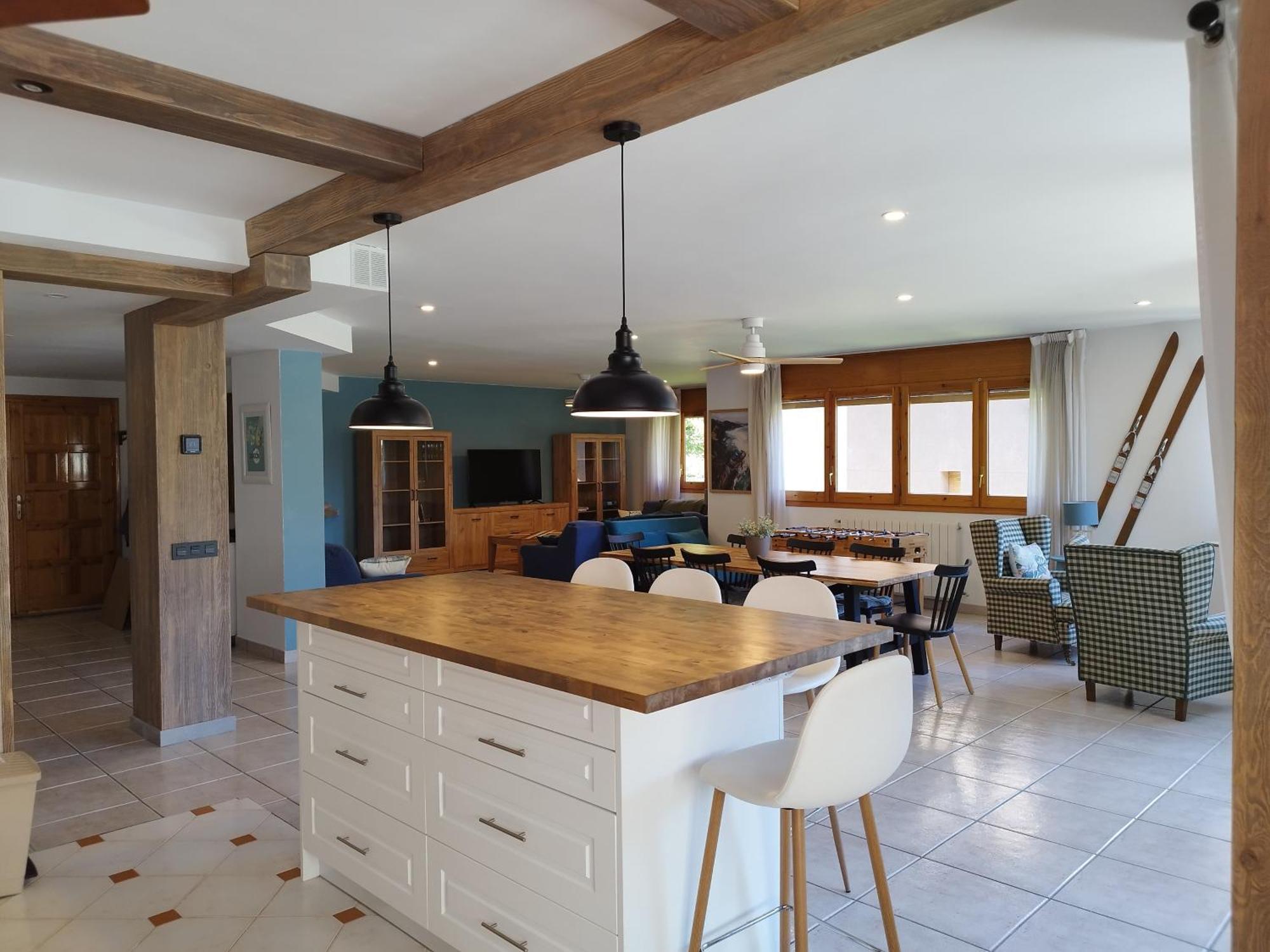 Villa San Lure Jaca Eksteriør bilde