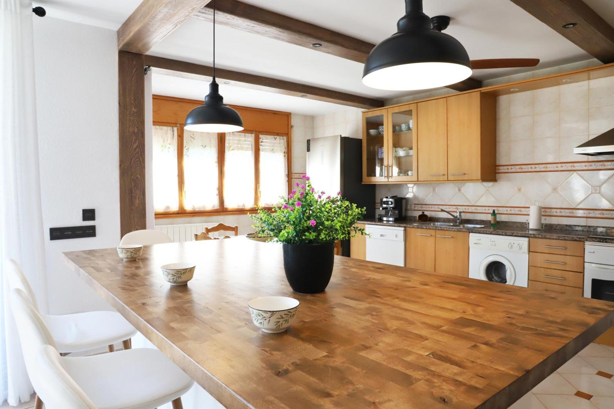 Villa San Lure Jaca Eksteriør bilde