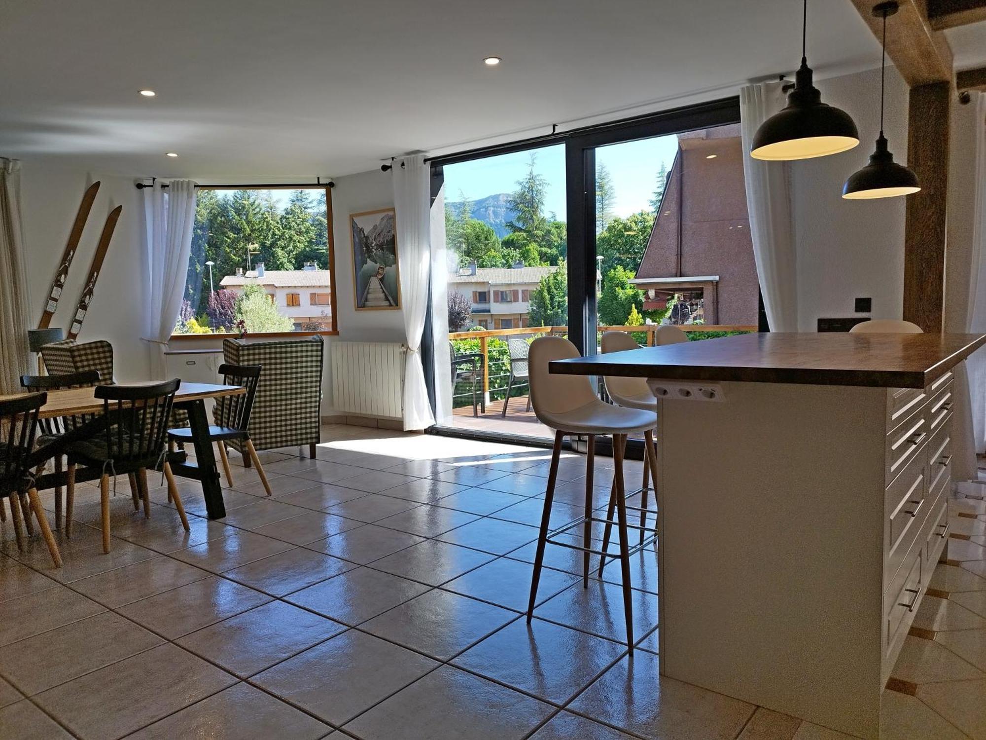 Villa San Lure Jaca Eksteriør bilde